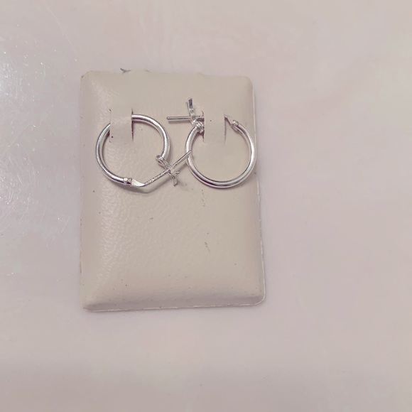 Pandora Jewelry - NWT small sterling silver loop earrings